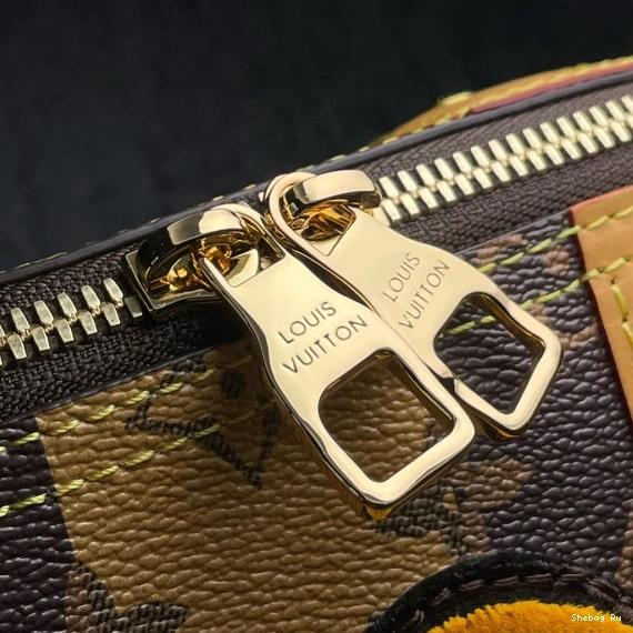 LOUIS KEEPALL CITY VUITTON 0817